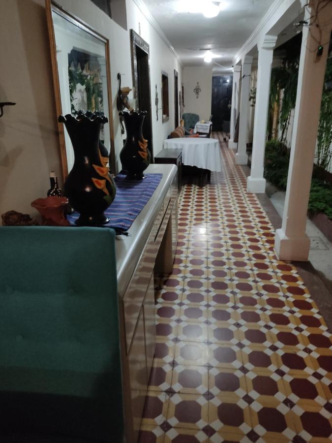 Hotel Antigua House Экстерьер фото